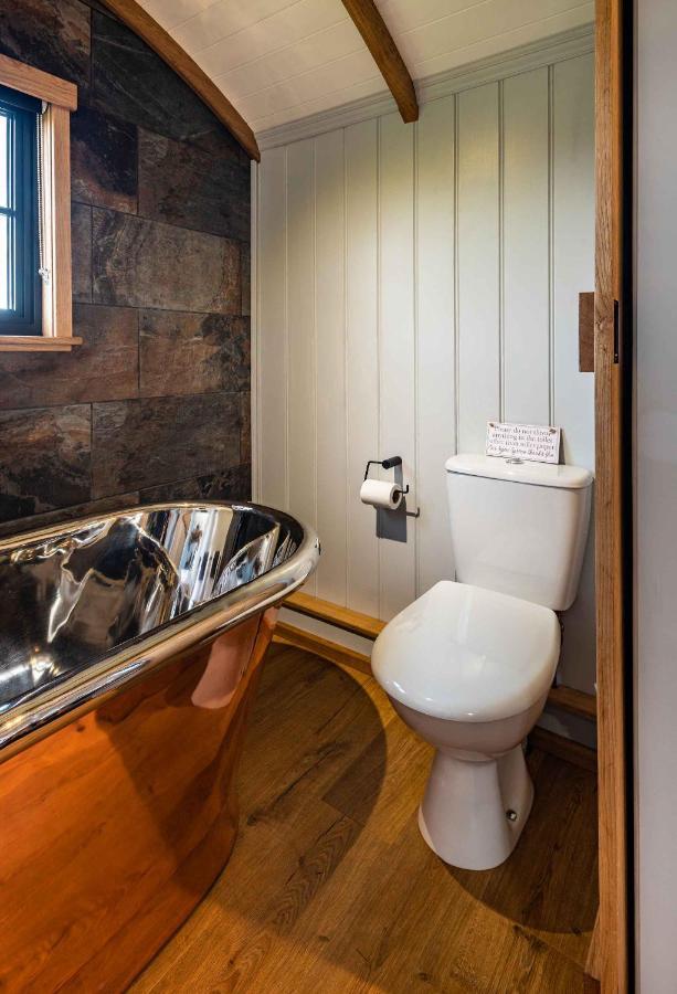 וורצ'סטר Monkwood Shepherds Hut - Ockeridge Rural Retreats מראה חיצוני תמונה